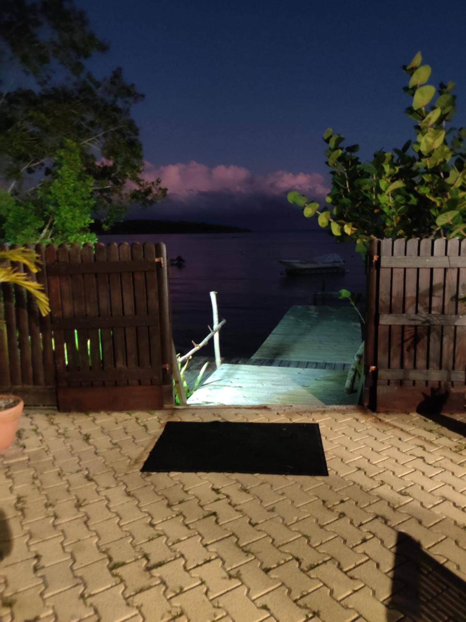 45 Villa La Cherry Bord De Mer Ле-Диаман Экстерьер фото