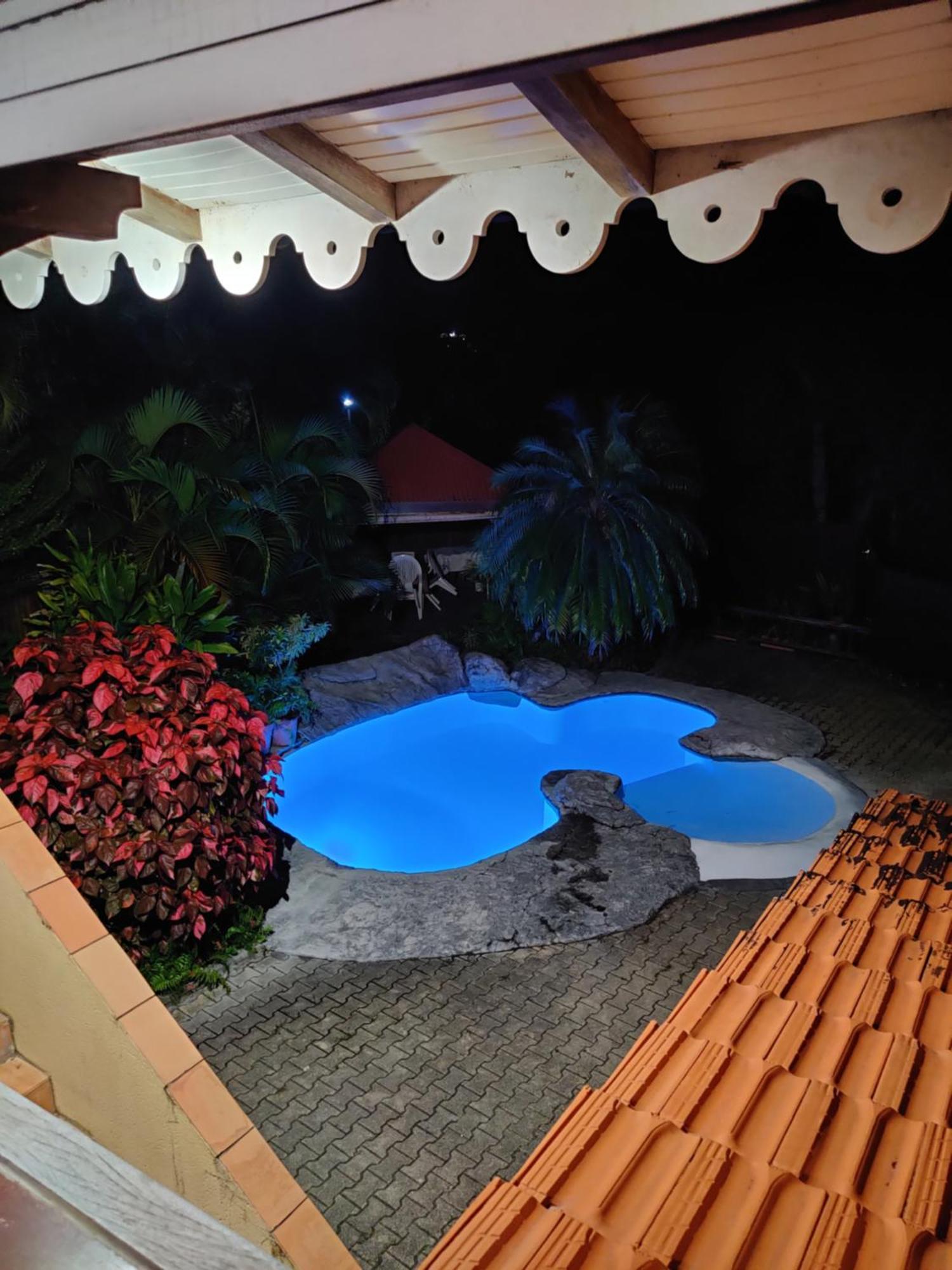 45 Villa La Cherry Bord De Mer Ле-Диаман Экстерьер фото